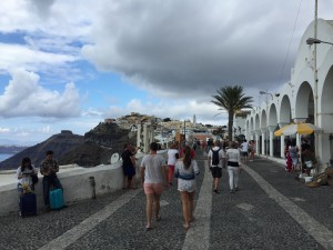 ギリシャハネムーン④〜サントリーニ島、フィラの街、海、ロバに乗る〜