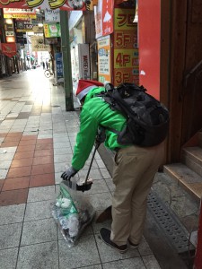 第51回　大阪梅田　東通商店街　清掃ボランティア